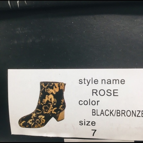 New Nanette Lepore “Rose” Black/Bronze Boots- Size 7 - Picture 7 of 7